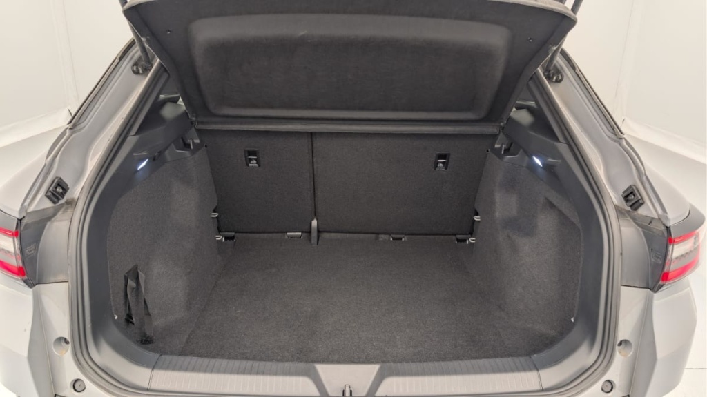 VOLKSWAGEN ID.4 149 ch Pure - ref: 1-377007 - Photo 11