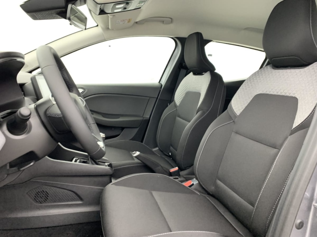 RENAULT Clio BLUE DCI 100 CH GSR2 EVOLUTION - ref: 1-377360 - Photo 16