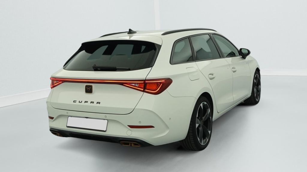 CUPRA Leon Sportstourer 1.4 e-HYBRID 204 ch DSG6 V - ref: 1-377700 - Photo 7