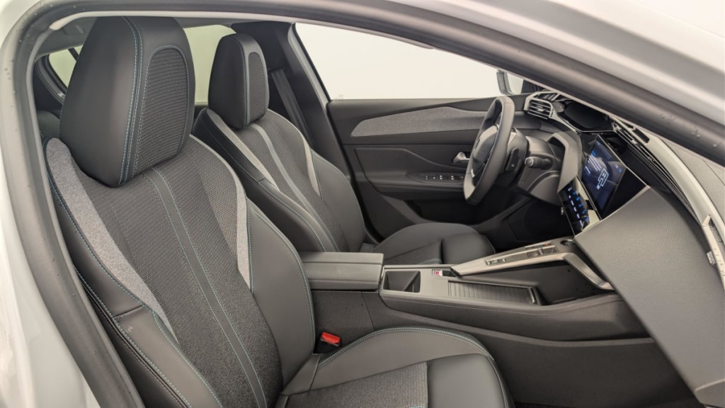 PEUGEOT 308 BlueHDi 130ch S S EAT8 Allure - ref: 1-377735 - Photo 9