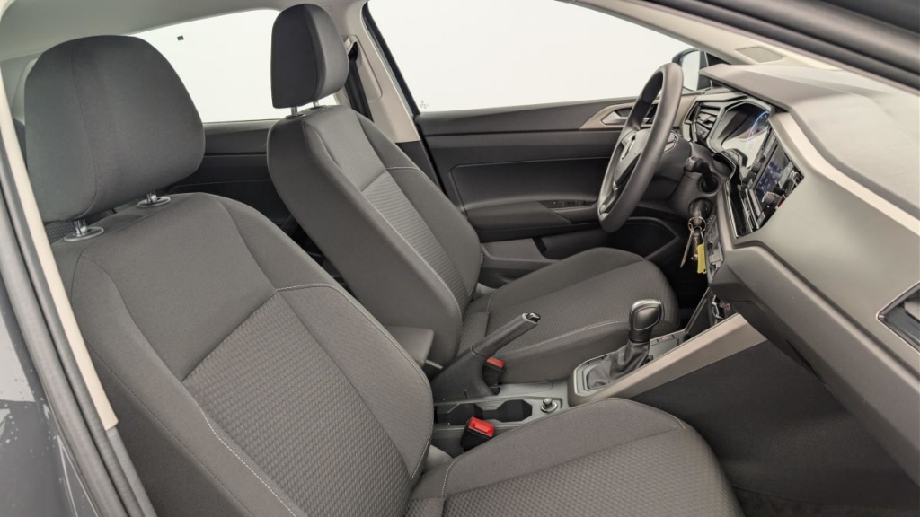 VOLKSWAGEN Polo 1.0 TSI 95 S S DSG7 - ref: 1-377780 - Photo 9