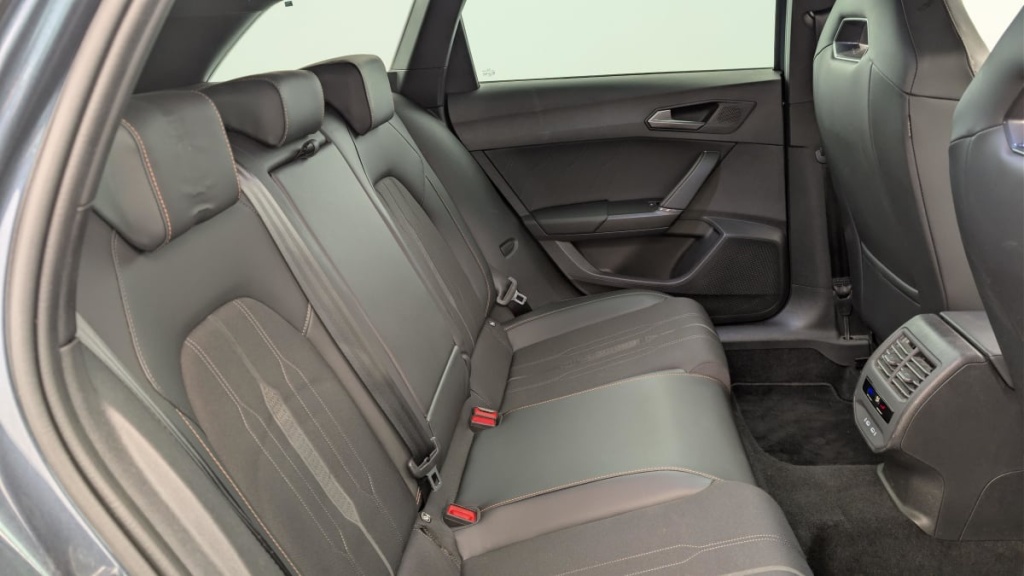 CUPRA Leon Sportstourer 1.4 e-HYBRID 245 ch DSG6 VZ - ref: 1-377831 - Photo 10