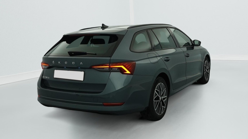 SKODA Octavia Combi 2.0 TDI 116 ch Ambition - ref: 1-377841 - Photo 7