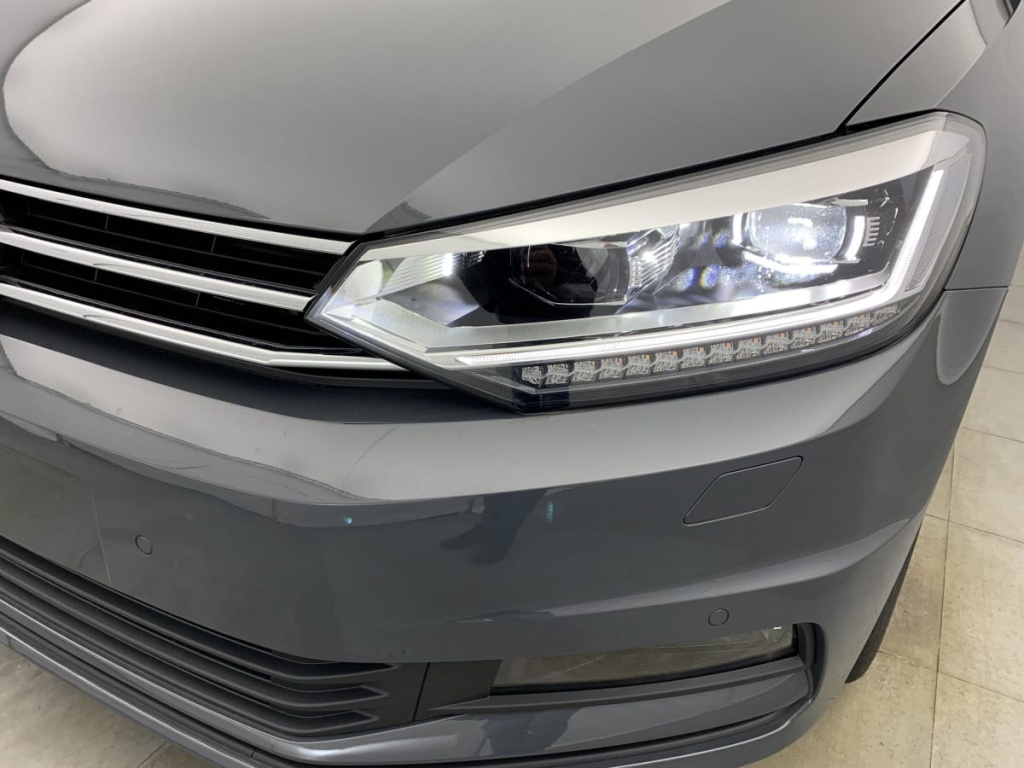 VOLKSWAGEN Touran 1.5 TSI EVO 150 DSG7 7pl VW Edition - ref: 1-377877 - Photo 19