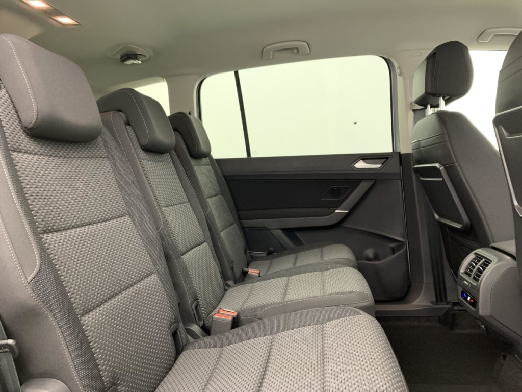 VOLKSWAGEN Touran 1.5 TSI EVO 150 DSG7 7pl VW Edition - ref: 1-377881 - Photo 10