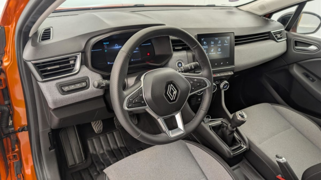 RENAULT Clio TCE 90 EVOLUTION - ref: 1-377942 - Photo 15