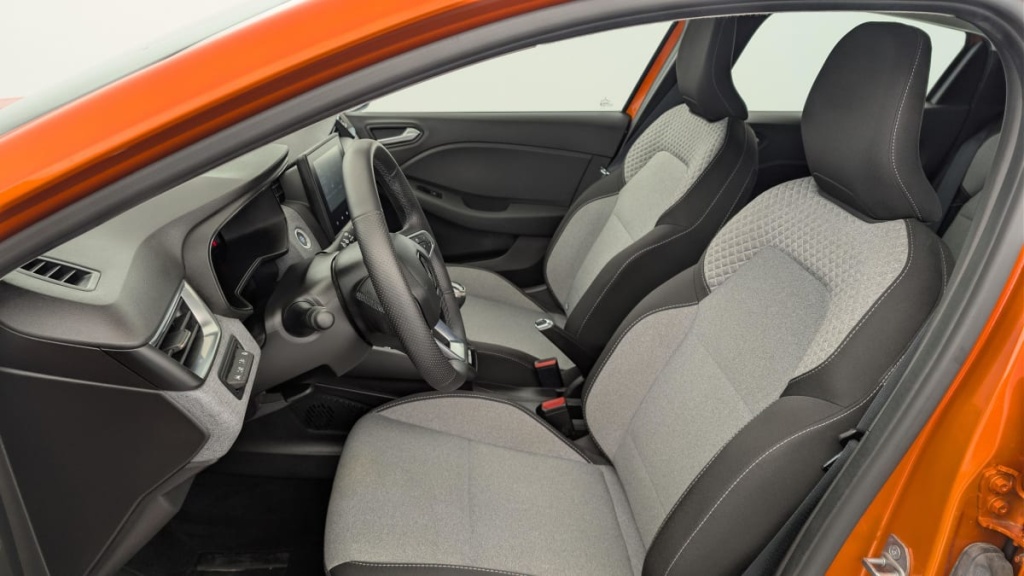 RENAULT Clio TCE 90 EVOLUTION - ref: 1-377942 - Photo 16