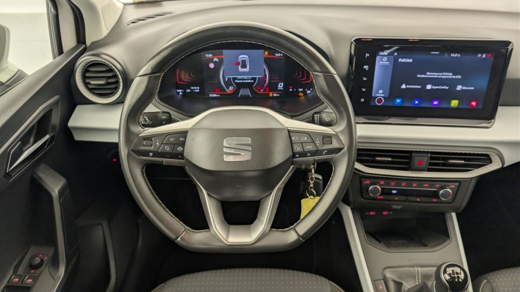 SEAT Arona 1.0 TSI 95 ch Start Stop BVM5 Style Business - ref: 1-377952 - Photo 14