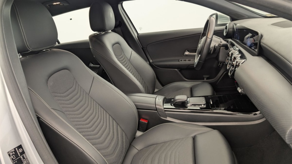 MERCEDES Classe A 250 E 8G-DCT BUSINESS LINE - ref: 1-378167 - Photo 9