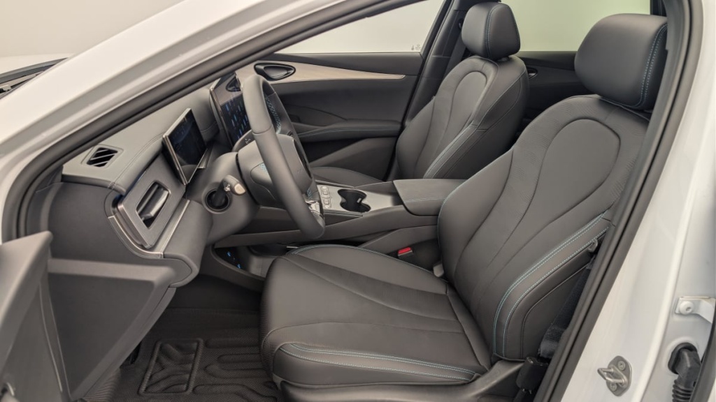 BYD Seal 6 Touring 1.5l DM-i 156 kW PHEV Comfort - ref: 1-378192 - Photo 16