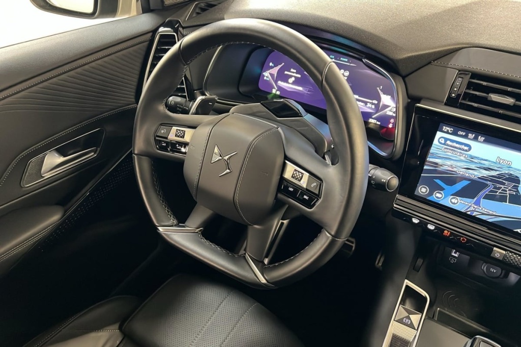 DS DS7 Hybride Rechargeable E-Tense 225 EAT8 Opera - ref: 1-378235 - Photo 13