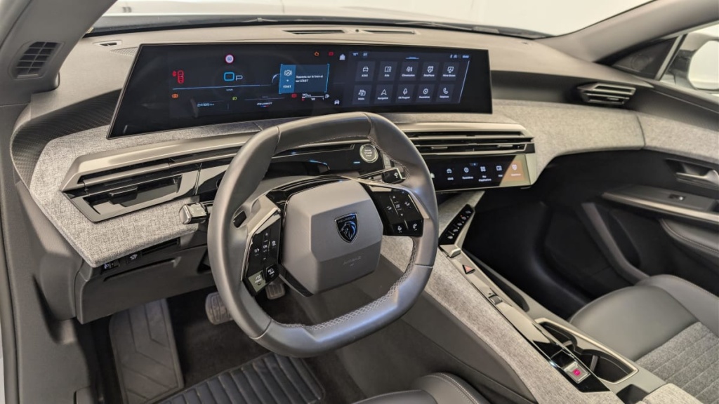 PEUGEOT 3008 Hybrid 145 e-DCS6 Allure - ref: 1-378278 - Photo 15