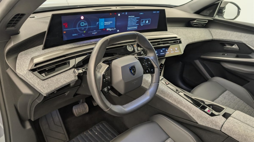 PEUGEOT 3008 Hybrid 145 e-DCS6 Allure - ref: 1-378280 - Photo 15