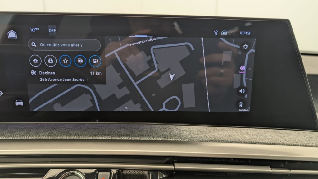 PEUGEOT 3008 Hybrid 145 e-DCS6 Allure - ref: 1-378290 - Photo 17