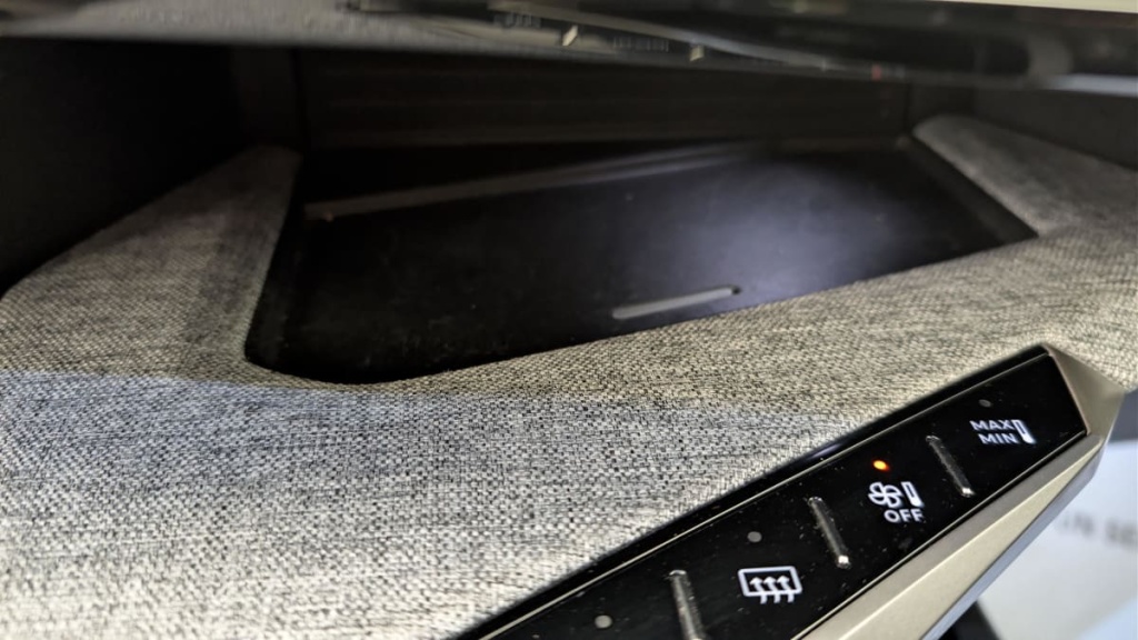 PEUGEOT 3008 Hybrid 145 e-DCS6 Allure - ref: 1-378295 - Photo 20