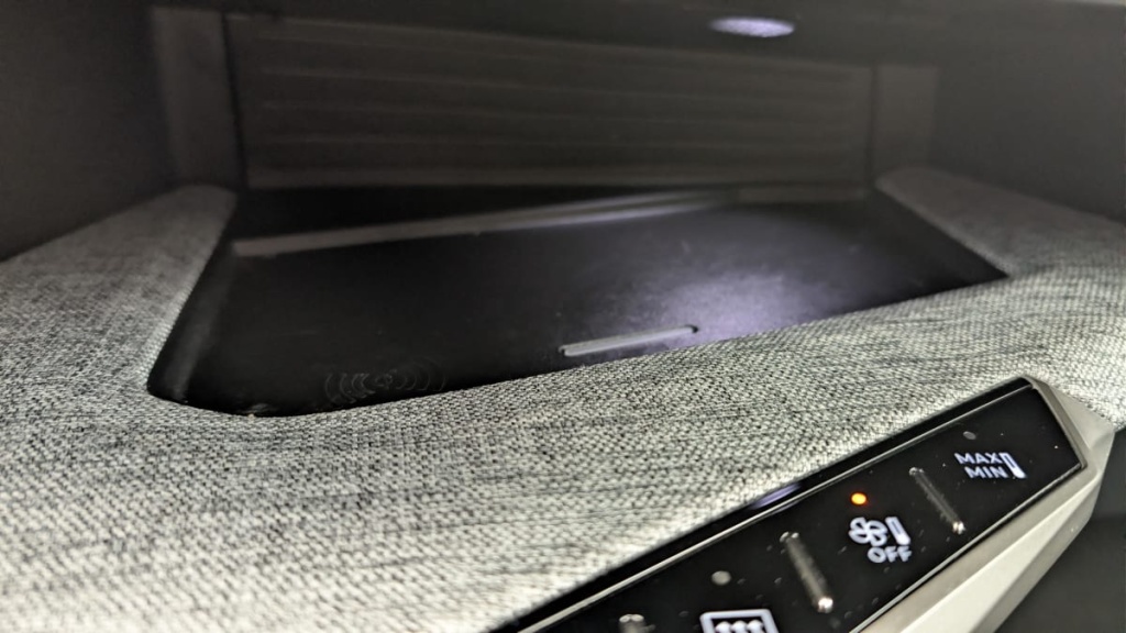 PEUGEOT 3008 Hybrid 145 e-DCS6 Allure - ref: 1-378298 - Photo 20