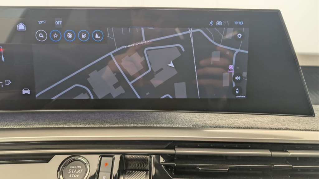 PEUGEOT 3008 Hybrid 145 e-DCS6 Allure - ref: 1-378301 - Photo 18