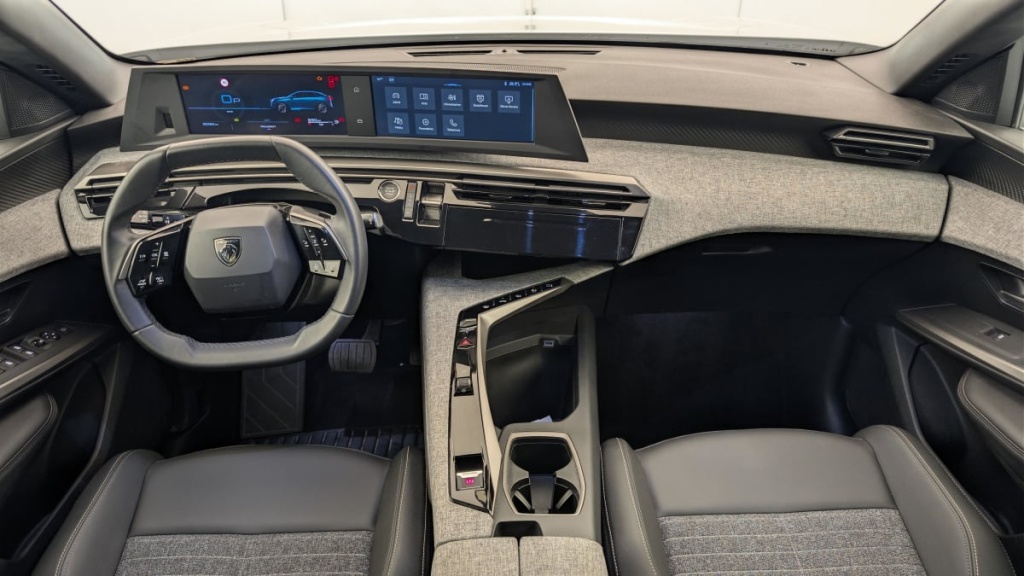 PEUGEOT 3008 Hybrid 145 e-DCS6 Allure - ref: 1-378321 - Photo 13