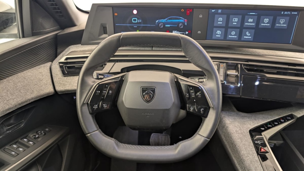 PEUGEOT 3008 Hybrid 145 e-DCS6 Allure - ref: 1-378321 - Photo 14