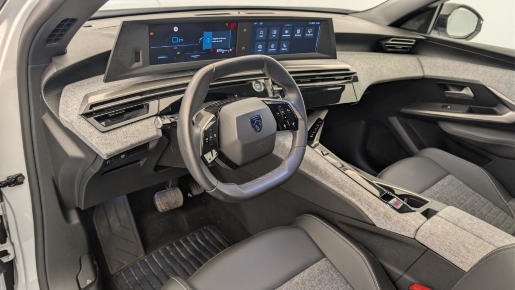 PEUGEOT 3008 Hybrid 145 e-DCS6 Allure - ref: 1-378321 - Photo 15