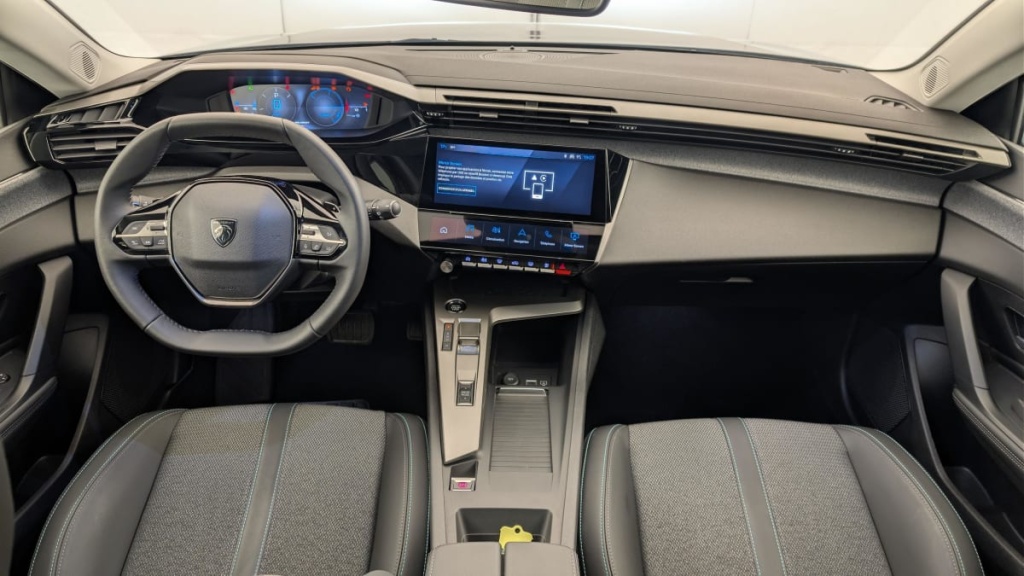 PEUGEOT 308 Hybrid 145 e-DCS6 Allure - ref: 1-378331 - Photo 13