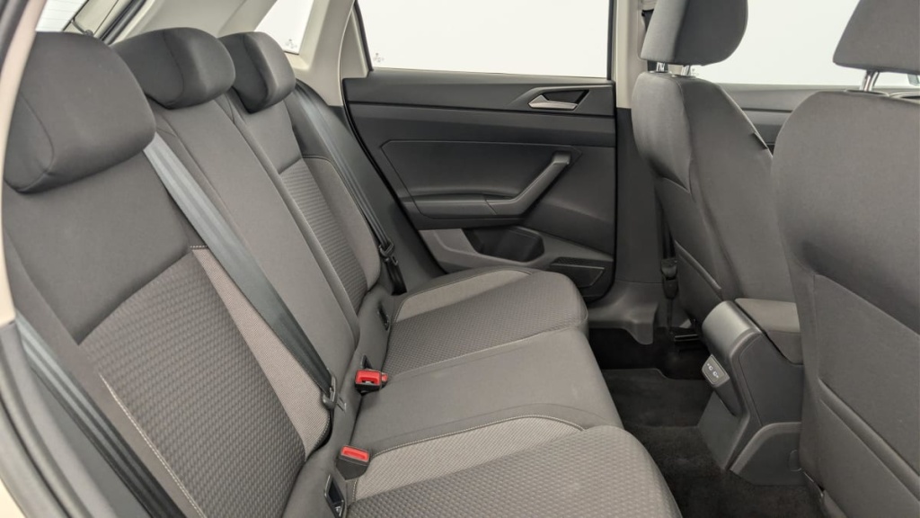 VOLKSWAGEN Polo 1.0 80 S S BVM5 - ref: 1-378389 - Photo 10