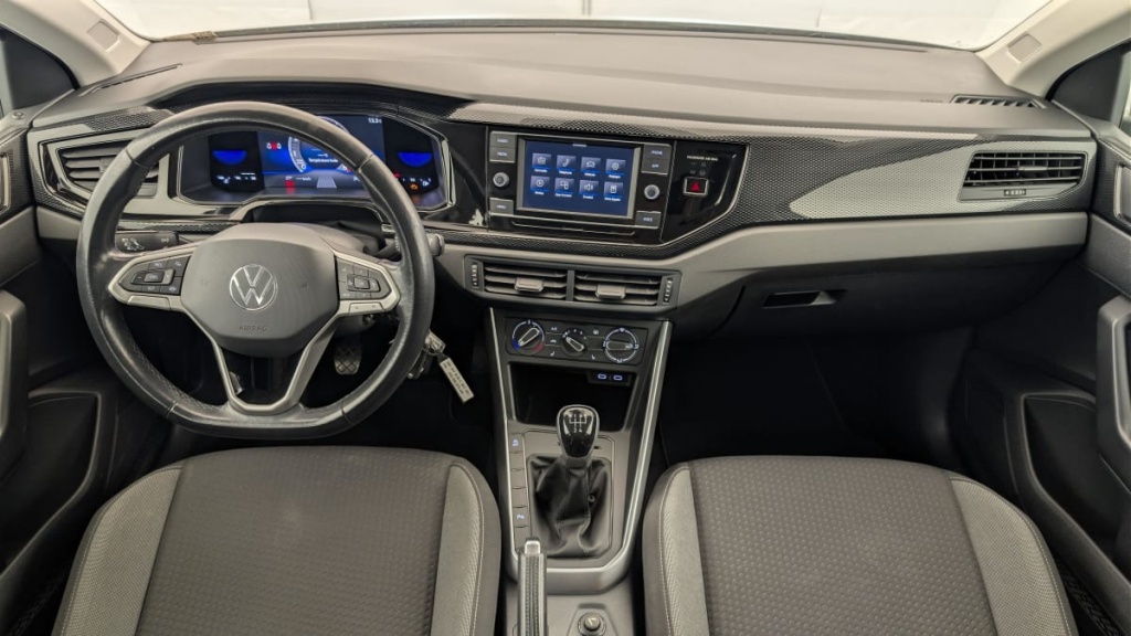 VOLKSWAGEN Polo 1.0 80 S S BVM5 - ref: 1-378389 - Photo 13