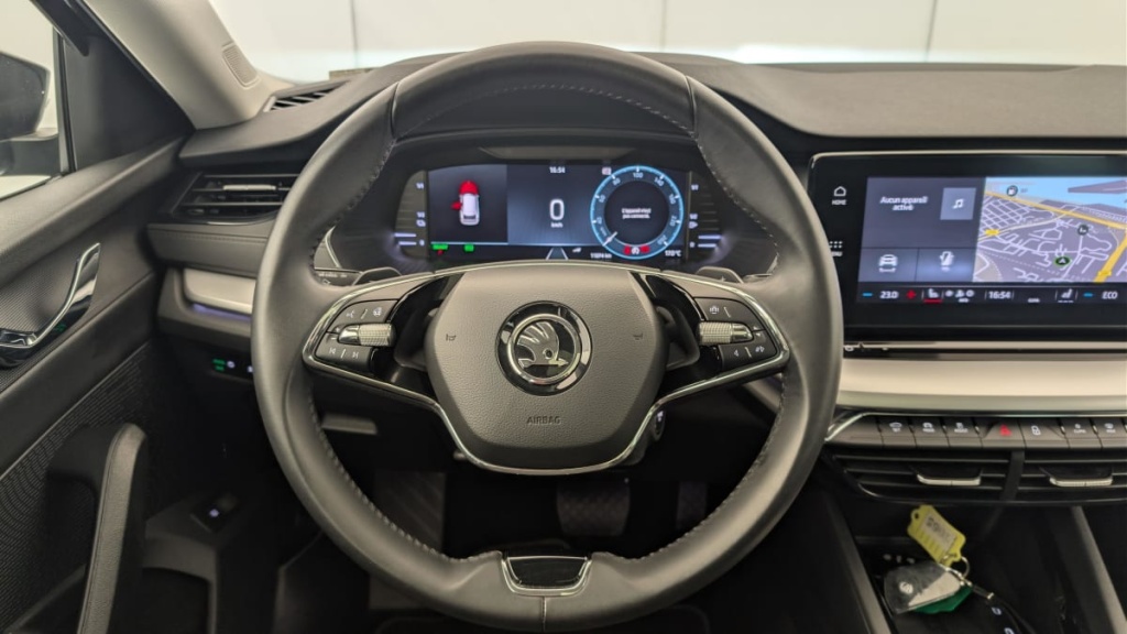 SKODA Octavia Combi 1.4 TSI PHEV iV 204 ch DSG6e Ambition - ref: 1-378390 - Photo 14