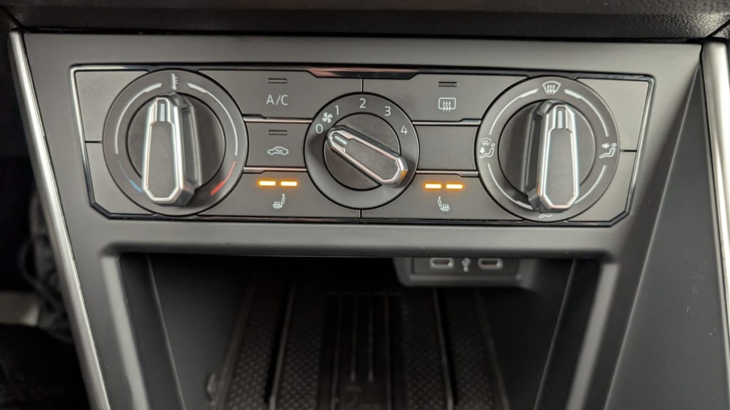 VOLKSWAGEN Polo 1.0 MPI 80 S S BVM5 - ref: 1-378440 - Photo 19