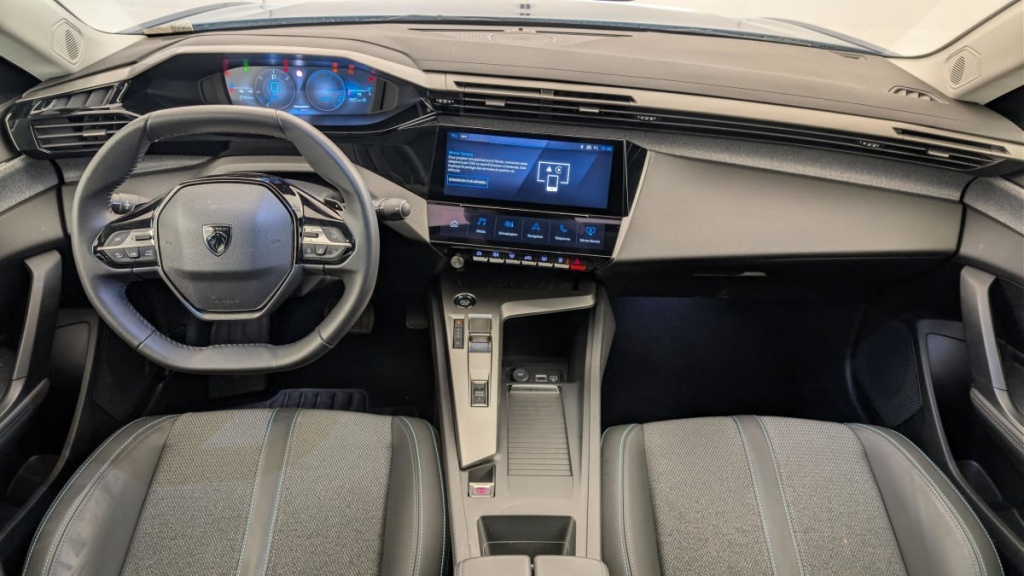 PEUGEOT 408 Hybrid 136 e-DCS6 Allure - ref: 1-378462 - Photo 13