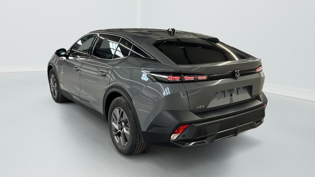 PEUGEOT 408 Hybrid 136 e-DCS6 Allure - ref: 1-378471 - Photo 5