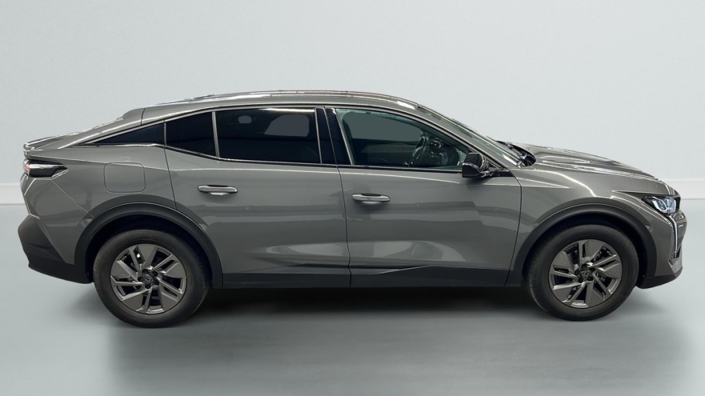 PEUGEOT 408 Hybrid 136 e-DCS6 Allure - ref: 1-378471 - Photo 8