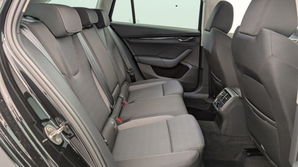 SKODA Octavia Combi 2.0 TDI 116 ch DSG7 Ambition - ref: 1-378475 - Photo 10