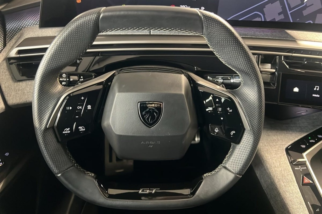 PEUGEOT 3008 Hybrid 145 e-DCS6 GT - ref: 1-378494 - Photo 14