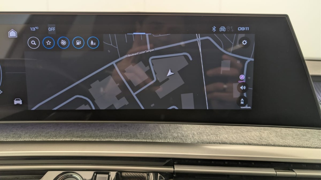 PEUGEOT 3008 Hybrid 145 e-DCS6 GT - ref: 1-378498 - Photo 19