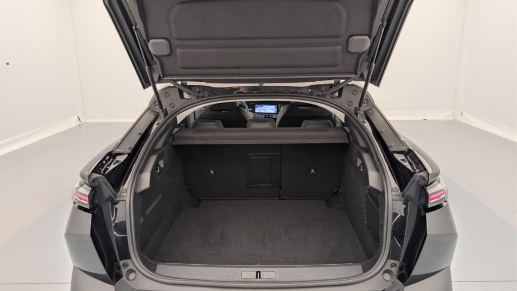 PEUGEOT 408 Hybrid 136 e-DCS6 Allure - ref: 1-378520 - Photo 11