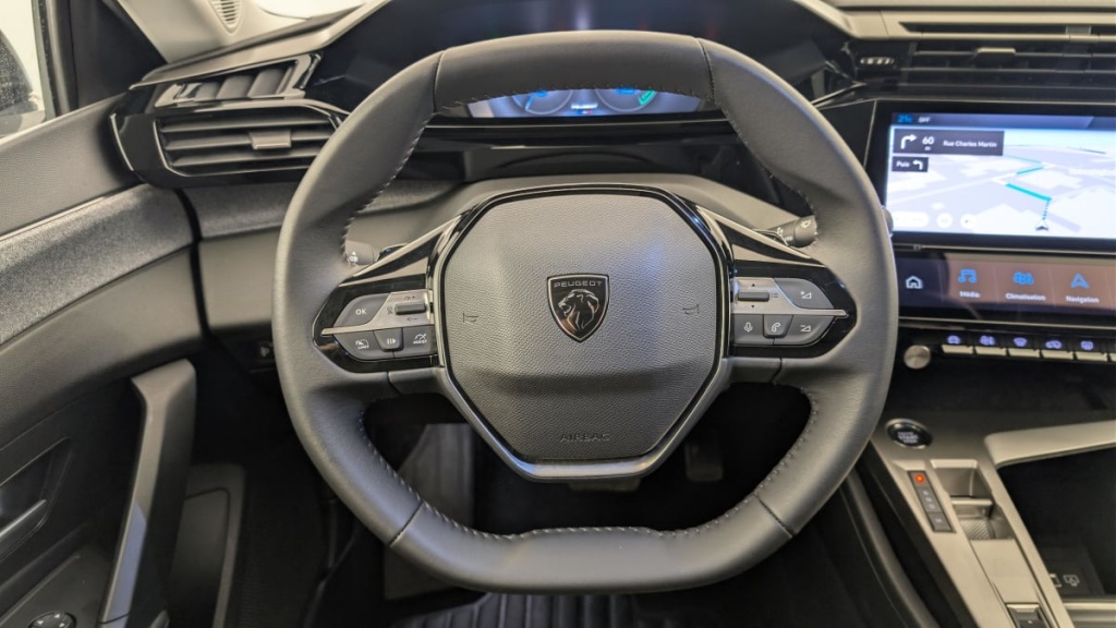 PEUGEOT 408 Hybrid 136 e-DCS6 Allure - ref: 1-378520 - Photo 14