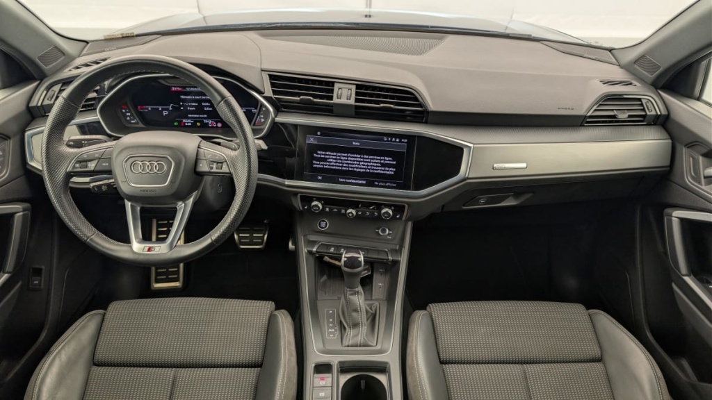 AUDI Q3 35 TDI 150 ch S tronic 7 Design - ref: 1-378592 - Photo 13