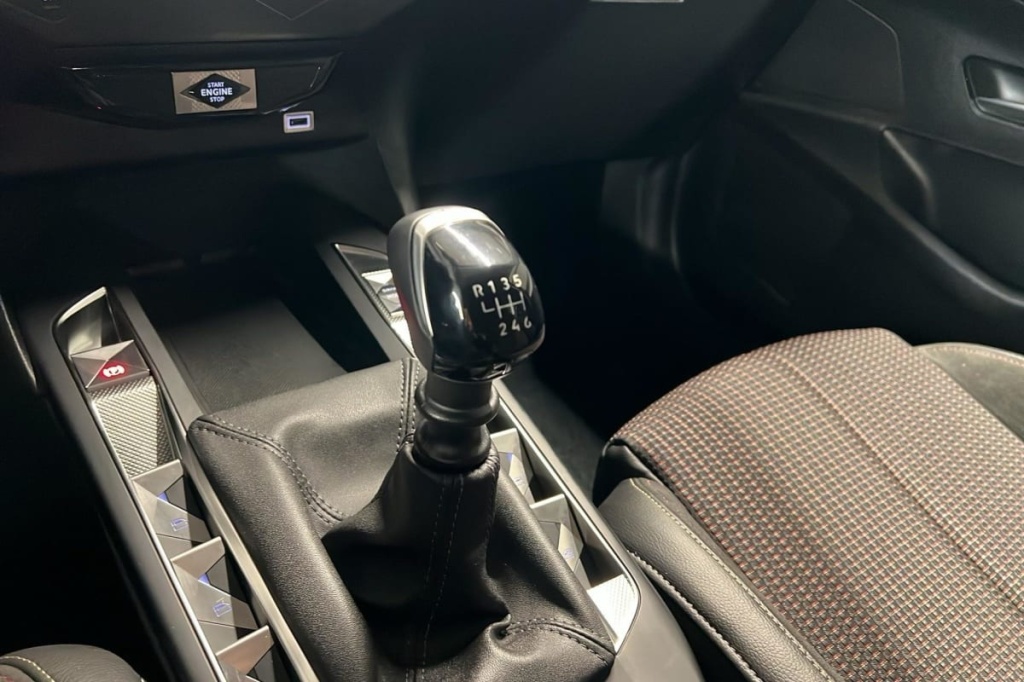 DS DS3 PureTech 100 BVM6 Performance Line - ref: 1-378598 - Photo 16