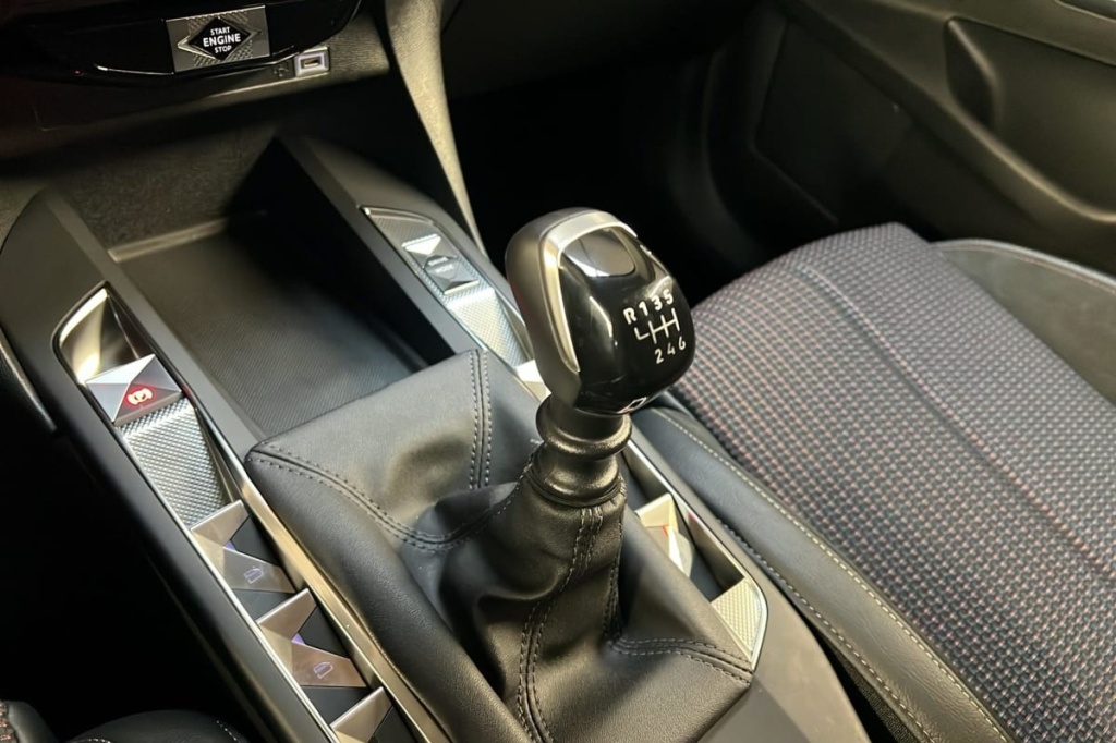 DS DS3 PureTech 100 BVM6 Performance Line - ref: 1-378601 - Photo 16