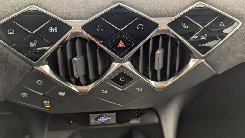 DS DS3 PureTech 100 BVM6 Performance Line - ref: 1-378622 - Photo 20