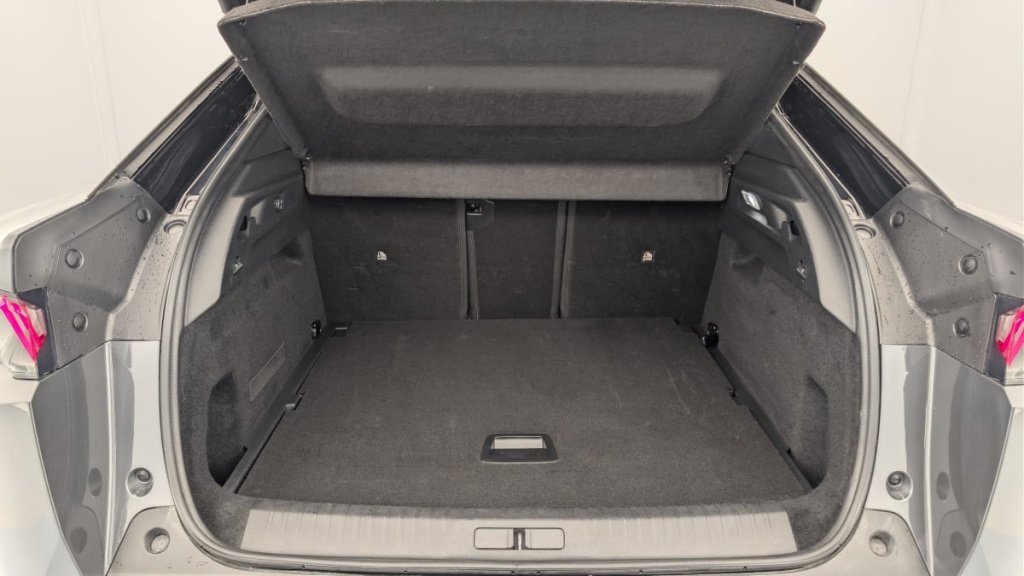 PEUGEOT 3008 Hybrid 145 e-DCS6 GT - ref: 1-378629 - Photo 11