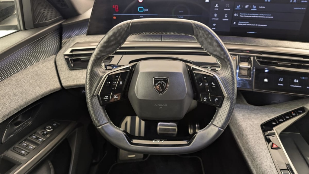 PEUGEOT 3008 Hybrid 145 e-DCS6 GT - ref: 1-378629 - Photo 14