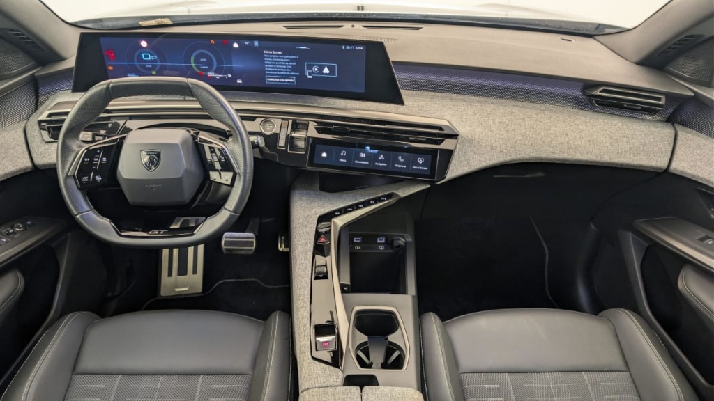 PEUGEOT 3008 Hybrid 145 e-DCS6 GT - ref: 1-378631 - Photo 13