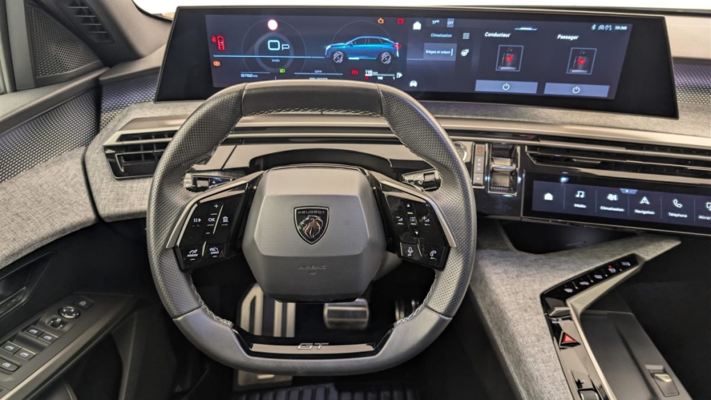 PEUGEOT 3008 Hybrid 145 e-DCS6 GT - ref: 1-378632 - Photo 14