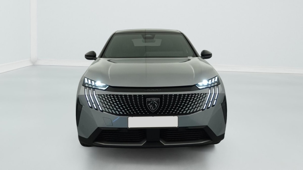 PEUGEOT 3008 Hybrid 145 e-DCS6 GT - ref: 1-378637 - Photo 2