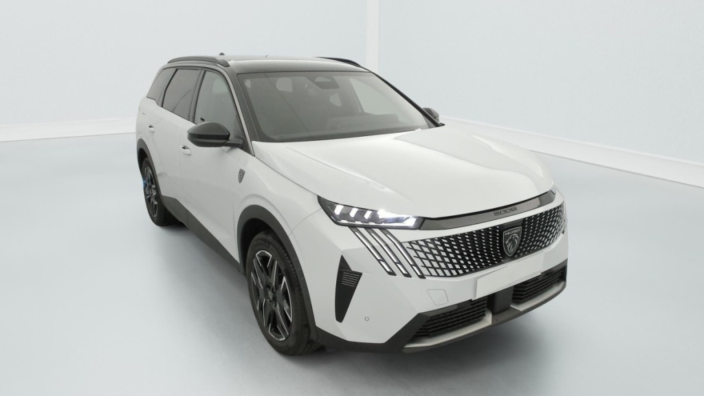 PEUGEOT 5008 Hybrid 145 e-DCS6 GT - ref: 1-378674 - Photo 1