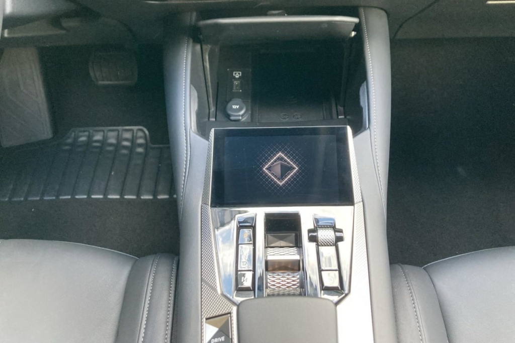 DS DS4 PureTech 130 EAT8 Rivoli - ref: 1-378680 - Photo 17