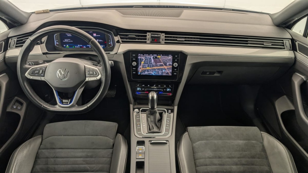 VOLKSWAGEN Passat SW 1.4 TSI Hybride Rechargeable DSG6 GTE - ref: 1-378683 - Photo 13