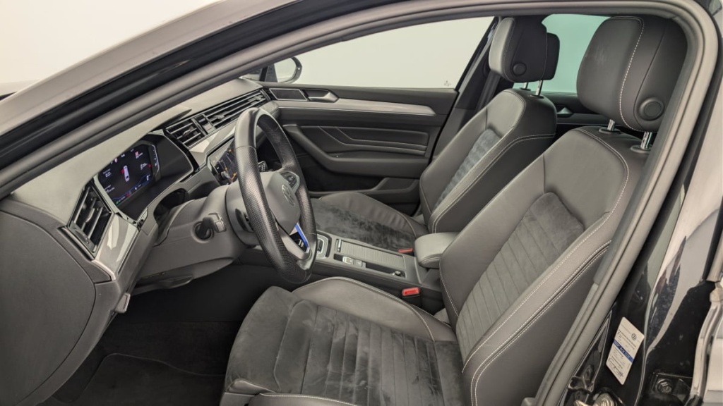 VOLKSWAGEN Passat SW 1.4 TSI Hybride Rechargeable DSG6 GTE - ref: 1-378683 - Photo 16
